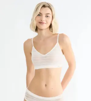 Sloggi Free Evolve PU Lace - sømløs bh med blonde - hvid