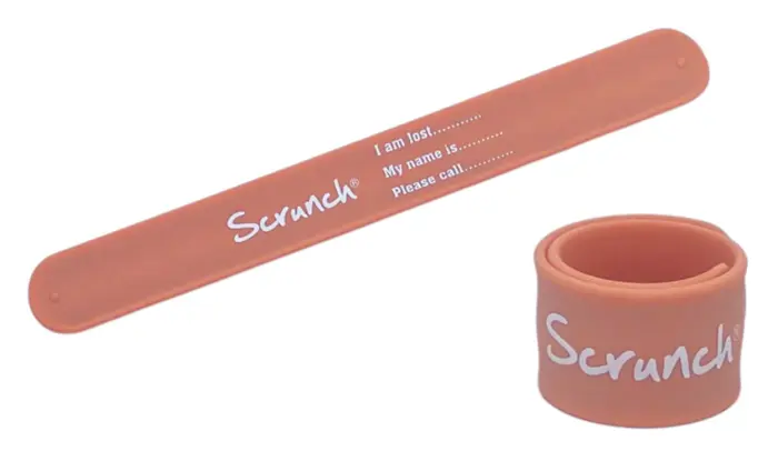 Scrunch ID armbånd til navn, flere farver